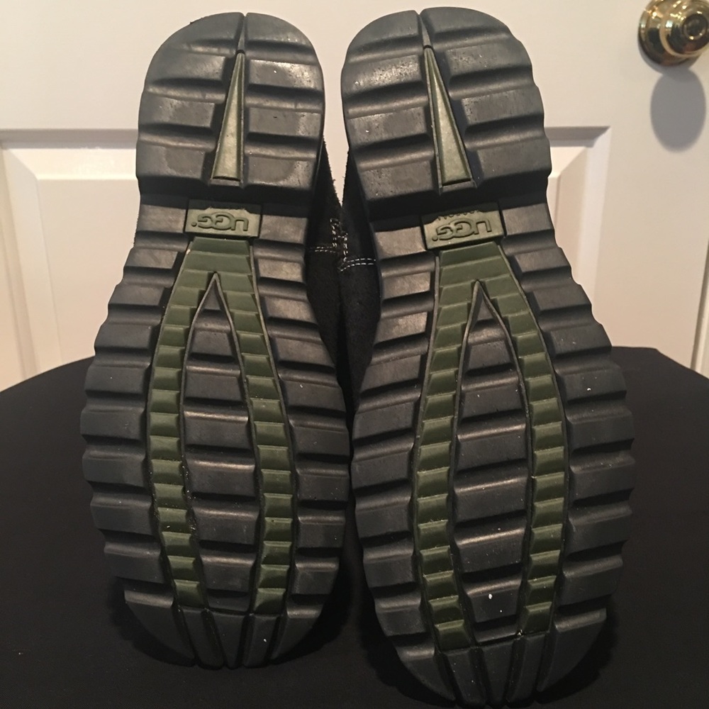 Ugg fleece lined boots. - Picture 7 of 7